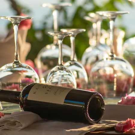 Ξενοδοχείο Club