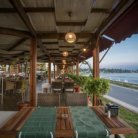 Hotel Side Beach Club Side