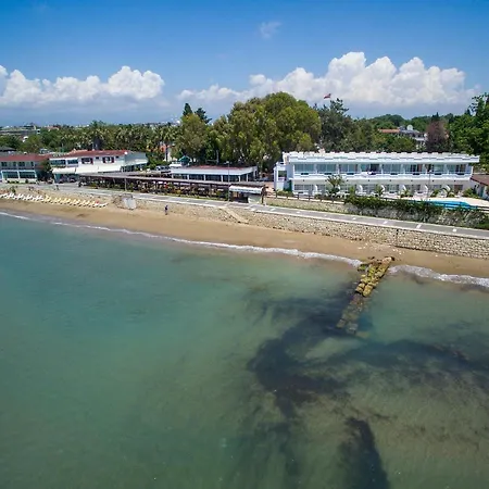 Side Beach Hotel ホテル シダ