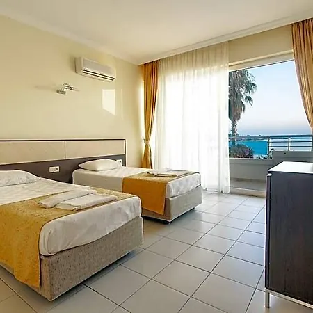 Side Beach Hotel