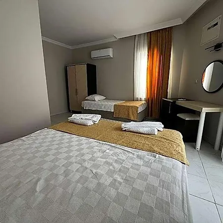 Side Beach Hotel 3*