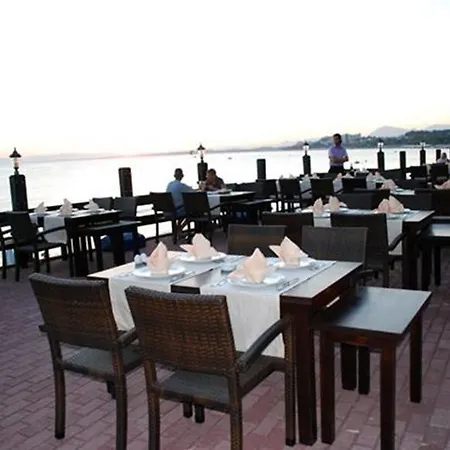 Side Beach Club 3* Side