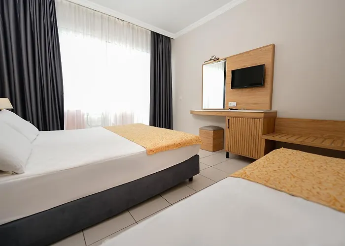 Side Beach Club Hotel 3*