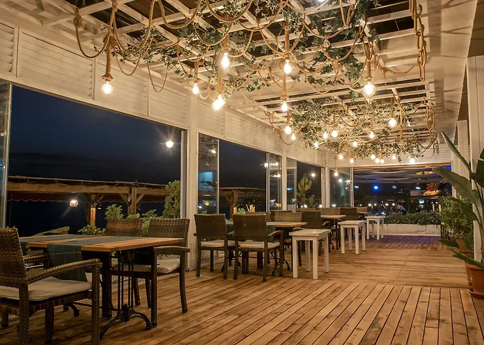 Hotel Side Beach Club Side