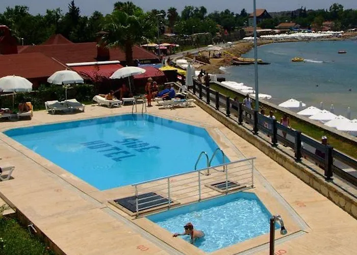 Side Beach Club 3* Side