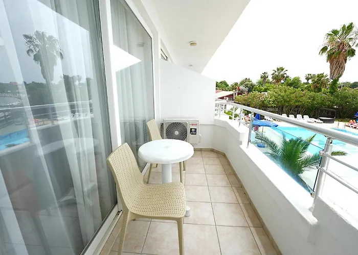 Hotell Side Beach Club