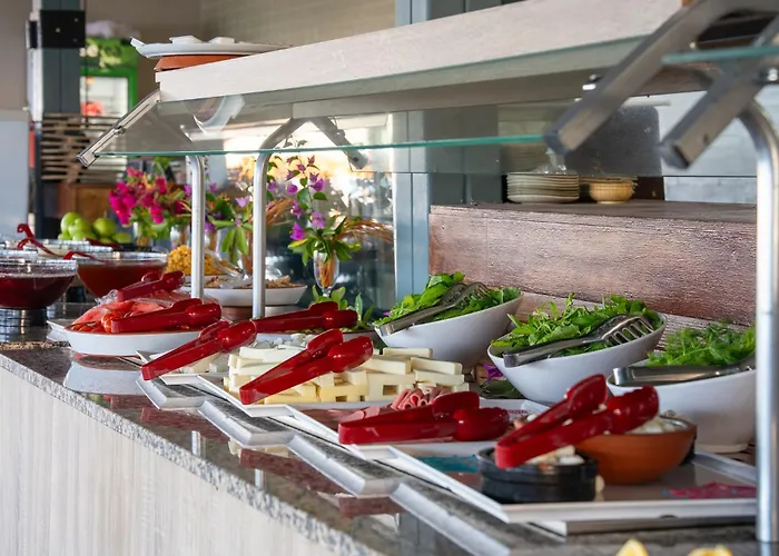 Hotell Side Beach Club